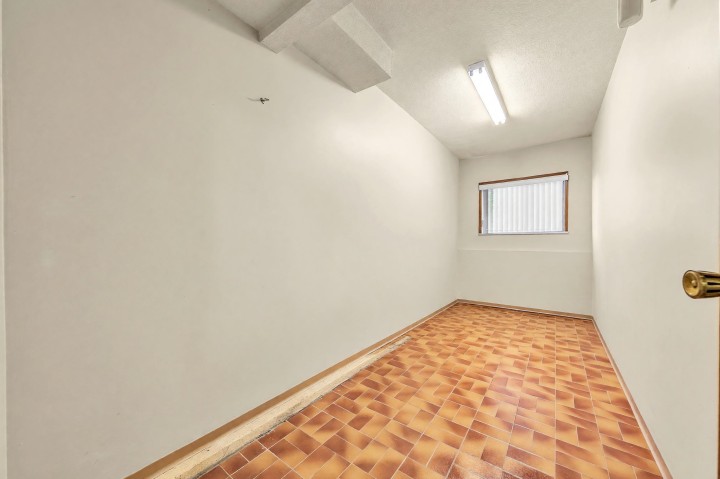 Photo 26 at 4195 Nanaimo Street, Victoria VE, Vancouver East