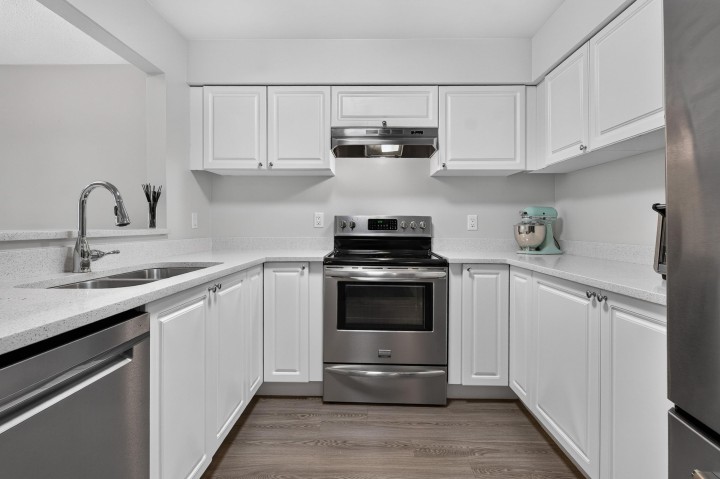 Photo 6 at 208 - 2288 W 12th Avenue, Kitsilano, Vancouver West