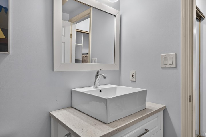 Photo 26 at 208 - 2288 W 12th Avenue, Kitsilano, Vancouver West