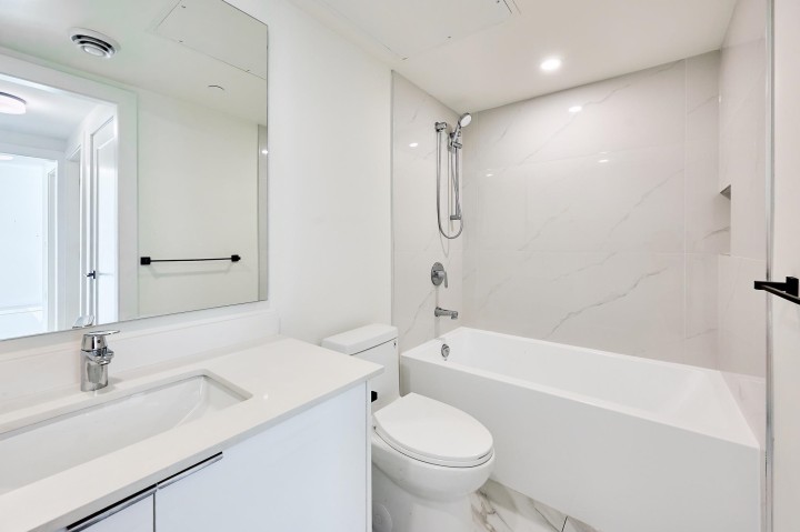 Photo 21 at 406 - 5399 Joyce Street, Collingwood VE, Vancouver East