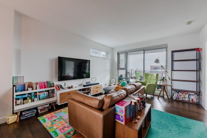 Photo 5 at 903 - 7228 Adera Street, South Granville, Vancouver West