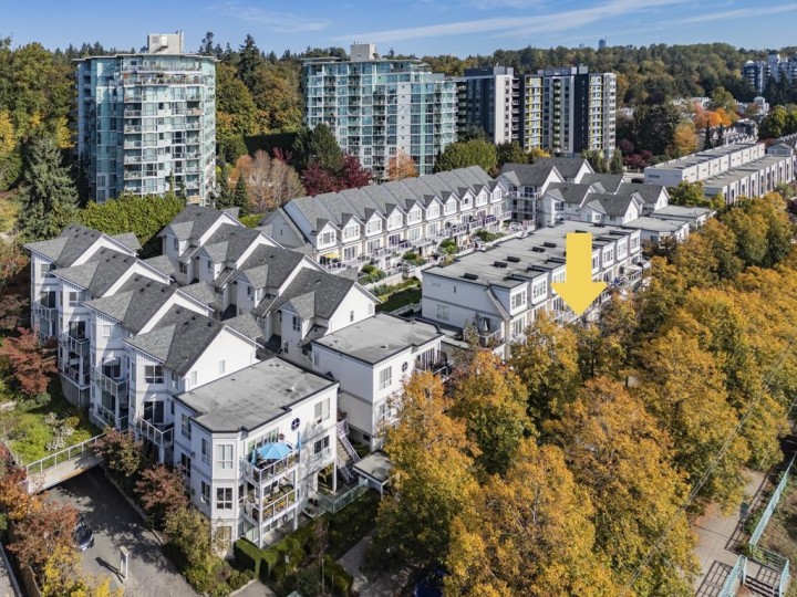 Photo 2 at 26 - 2723 North E Kent Avenue, South Marine, Vancouver East