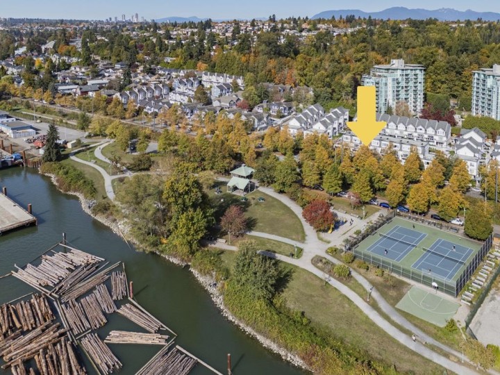 Photo 7 at 26 - 2723 North E Kent Avenue, South Marine, Vancouver East