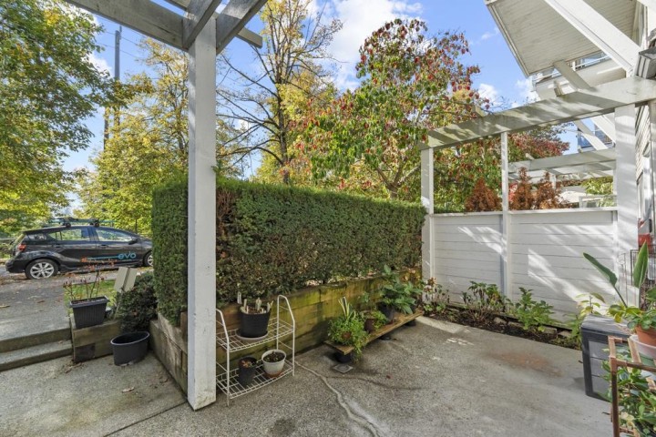 Photo 38 at 26 - 2723 North E Kent Avenue, South Marine, Vancouver East