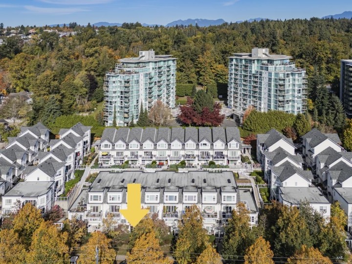 Photo 4 at 26 - 2723 North E Kent Avenue, South Marine, Vancouver East