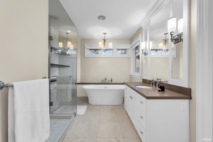 Photo 31 at 4358 Erwin Drive, Cypress, West Vancouver