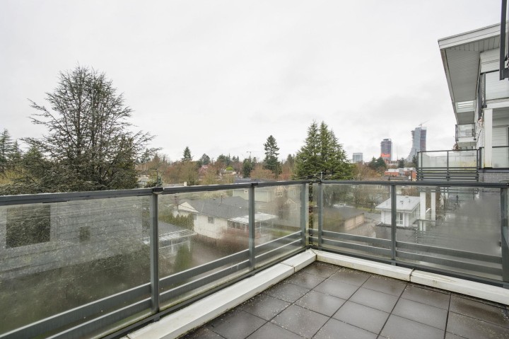 Photo 24 at 608 - 6677 Cambie Street, South Cambie, Vancouver West