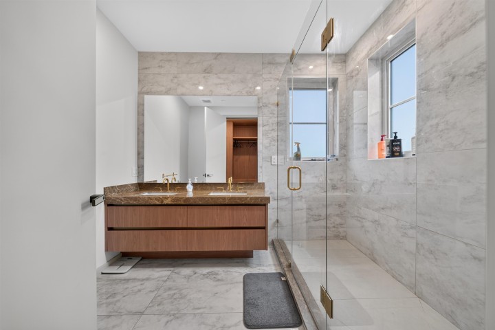 Photo 13 at 6664 Balsam Street, S.W. Marine, Vancouver West