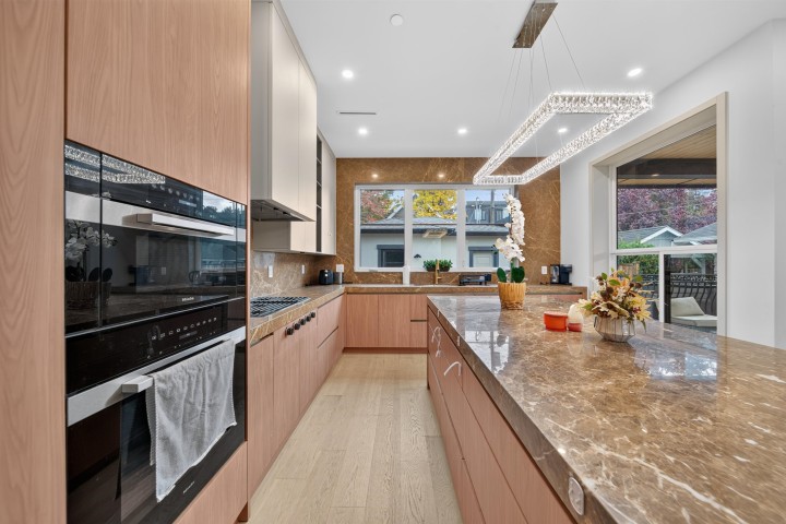 Photo 7 at 6664 Balsam Street, S.W. Marine, Vancouver West