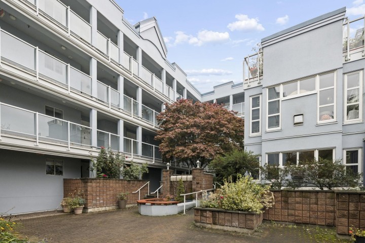 Photo 2 at 308 - 8728 Sw Marine Drive, Marpole, Vancouver West