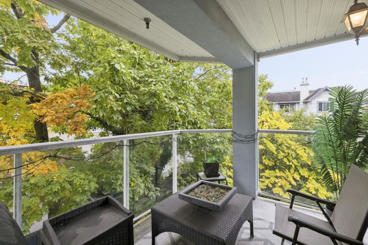 Photo 4 at 308 - 8728 Sw Marine Drive, Marpole, Vancouver West