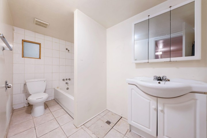 Photo 25 at 2865 Grant Street, Renfrew VE, Vancouver East