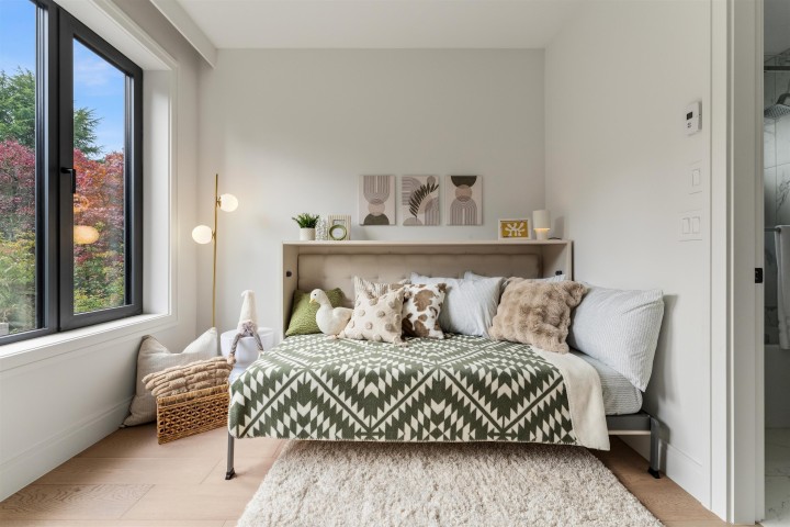 Photo 10 at 2 - 1183 W 33rd Avenue, Shaughnessy, Vancouver West