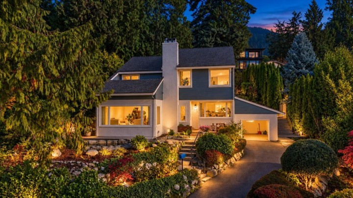 Photo 40 at 3381 Mathers Avenue, Westmount WV, West Vancouver
