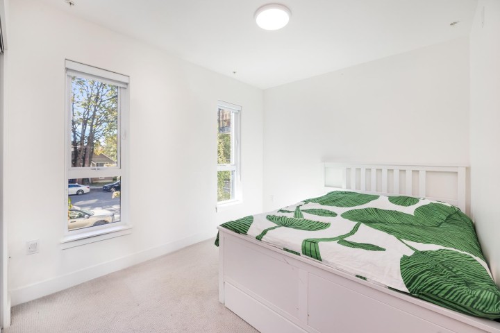 Photo 12 at 204 - 2235 E Broadway Street, Grandview Woodland, Vancouver East