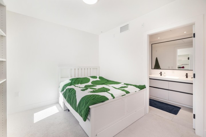 Photo 11 at 204 - 2235 E Broadway Street, Grandview Woodland, Vancouver East