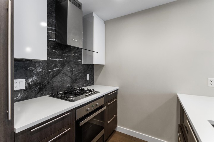Photo 8 at 305 - 4963 Cambie Street, Cambie, Vancouver West