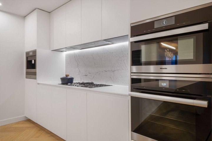 Photo 11 at 5702 - 1480 Howe Street, Yaletown, Vancouver West