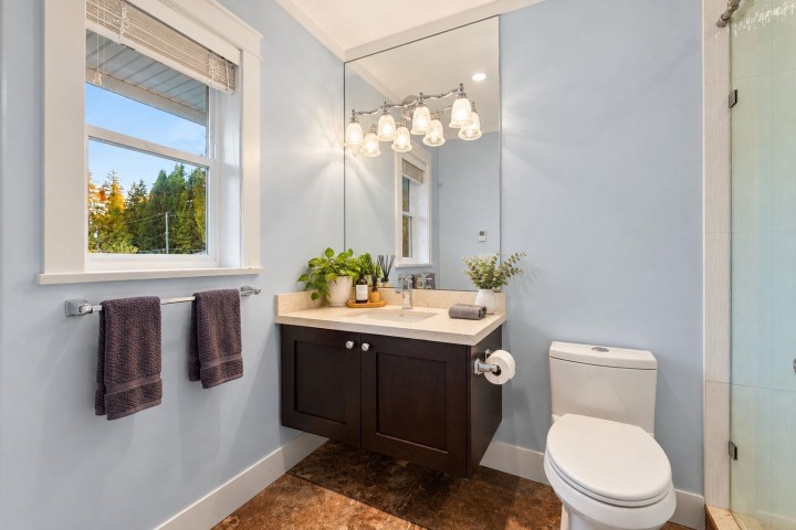 Photo 20 at 320 Moyne Drive, British Properties, West Vancouver