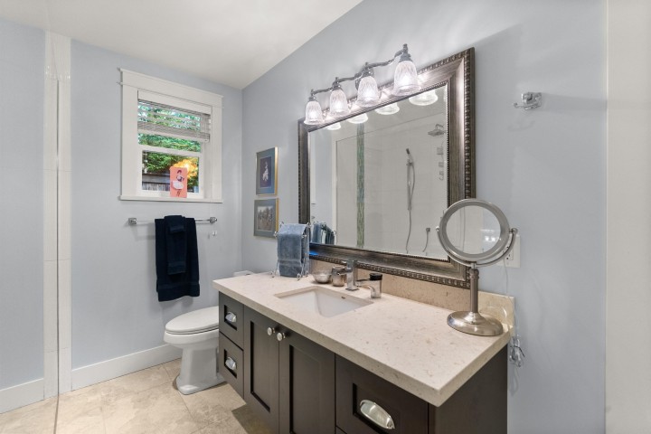 Photo 14 at 320 Moyne Drive, British Properties, West Vancouver