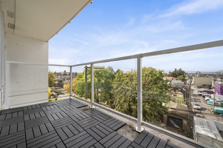 Photo 16 at 603 - 4638 Gladstone Street, Victoria VE, Vancouver East