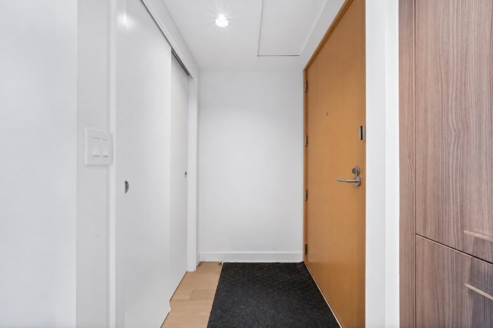 Photo 4 at 603 - 4638 Gladstone Street, Victoria VE, Vancouver East