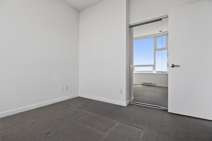 Photo 22 at 3305 - 5665 Boundary Road, Collingwood VE, Vancouver East