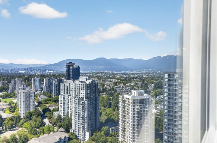 Photo 24 at 3305 - 5665 Boundary Road, Collingwood VE, Vancouver East
