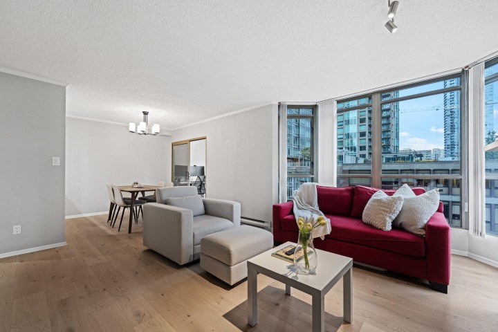 Photo 6 at 906 - 867 Hamilton Street, Downtown VW, Vancouver West