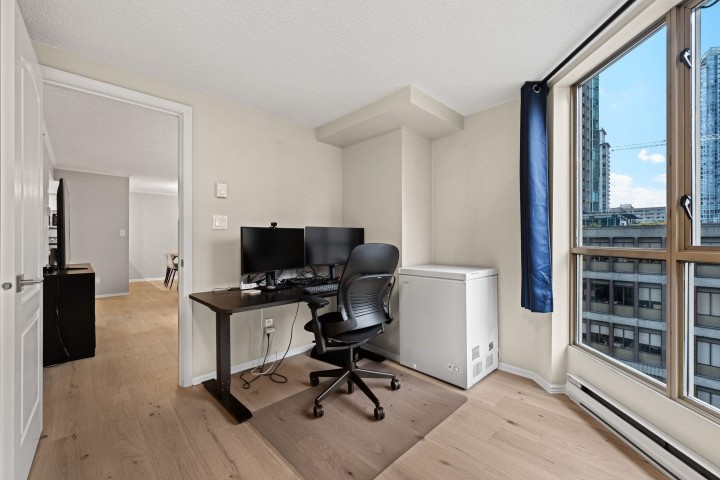 Photo 26 at 906 - 867 Hamilton Street, Downtown VW, Vancouver West