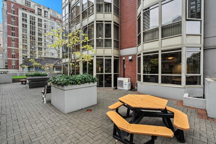 Photo 36 at 906 - 867 Hamilton Street, Downtown VW, Vancouver West