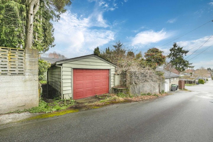 Photo 15 at 14 W 37th Avenue, Cambie, Vancouver West
