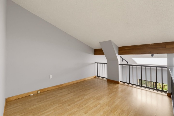 Photo 19 at 301 - 1930 W 3rd Avenue, Kitsilano, Vancouver West