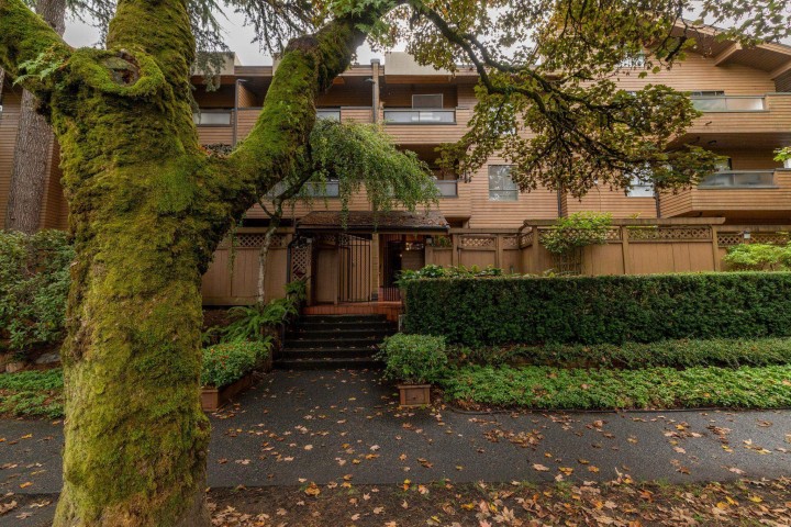 Photo 39 at 301 - 1930 W 3rd Avenue, Kitsilano, Vancouver West