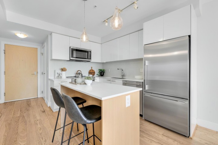 Photo 10 at 403 - 233 Kingsway, Mount Pleasant VE, Vancouver East