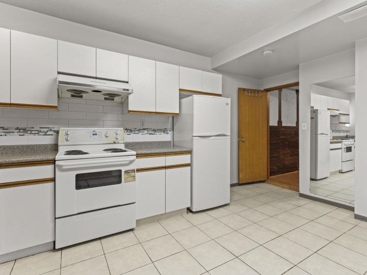 Photo 22 at 3369 Price Street, Collingwood VE, Vancouver East