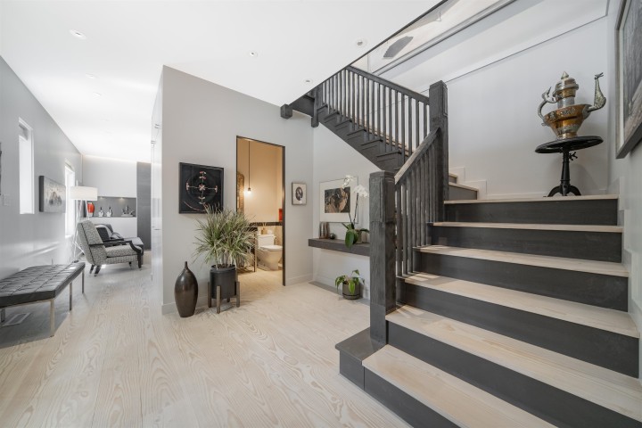 Photo 6 at 1501 Atlas Lane, South Granville, Vancouver West