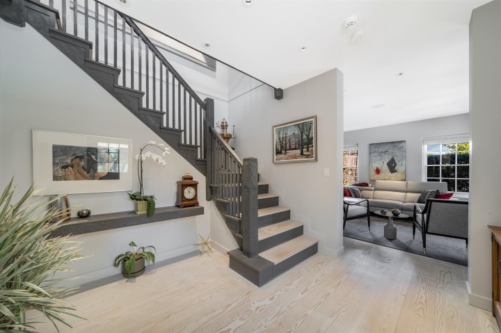 Photo 5 at 1501 Atlas Lane, South Granville, Vancouver West
