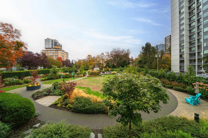 Photo 1 at 206 - 1740 Comox Street, West End VW, Vancouver West