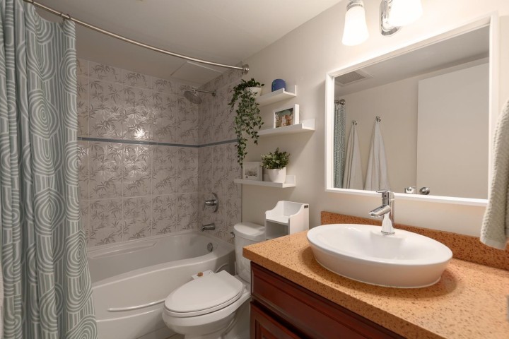 Photo 20 at 208 - 1435 Nelson Street, West End VW, Vancouver West