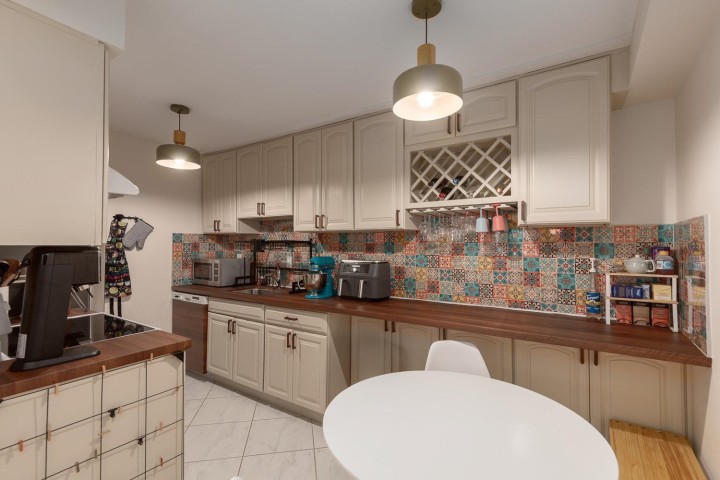 Photo 14 at 208 - 1435 Nelson Street, West End VW, Vancouver West