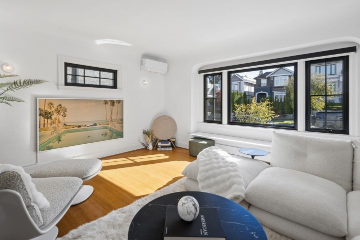 Photo 6 at 3137 W 24th Avenue, Dunbar, Vancouver West