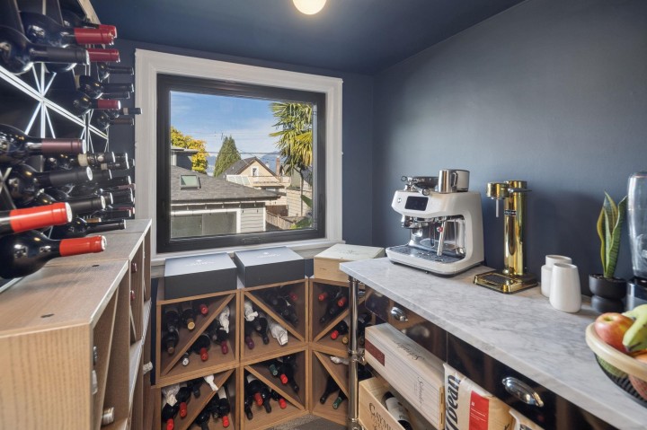 Photo 13 at 3137 W 24th Avenue, Dunbar, Vancouver West