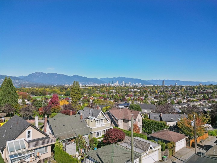 Photo 39 at 3137 W 24th Avenue, Dunbar, Vancouver West