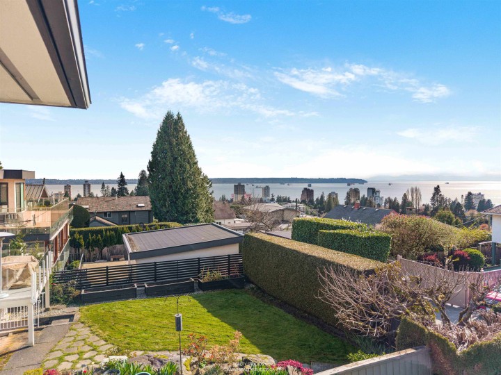 Photo 27 at 1405 20th Street, Ambleside, West Vancouver