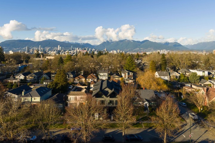 Photo 37 at 4 - 419 W 23rd Avenue, Cambie, Vancouver West