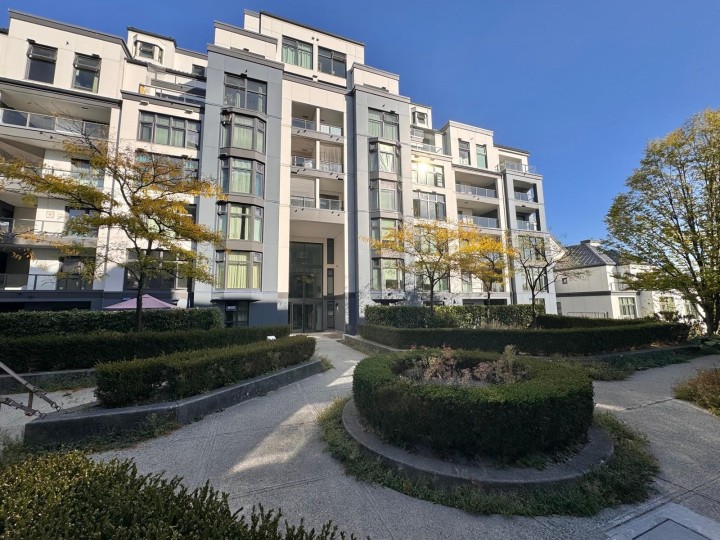 Photo 1 at 800 - 2528 E Broadway, Renfrew Heights, Vancouver East