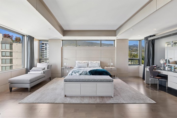 Photo 27 at 9 - 2250 Bellevue Avenue, Dundarave, West Vancouver