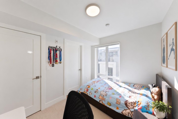 Photo 12 at 7669 Granville Street, South Granville, Vancouver West