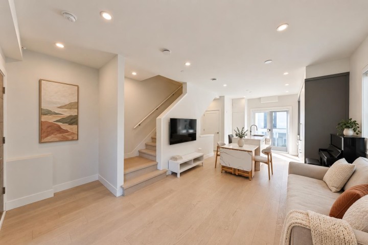 Photo 1 at 7669 Granville Street, South Granville, Vancouver West